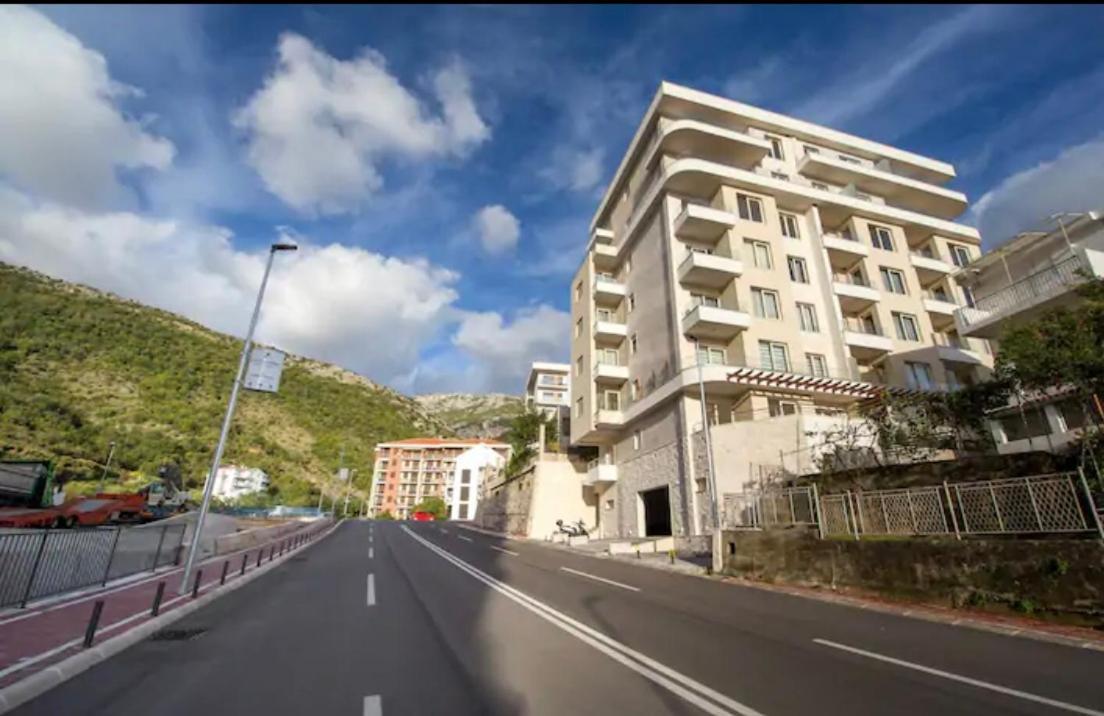 Apartments Milica Becici  Exterior photo